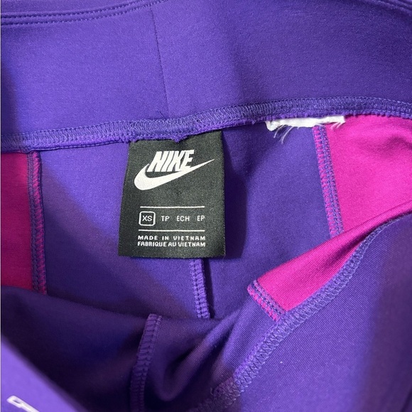 Nike Biking Shorts Purple Hot Pink XS - Picture 3 of 5